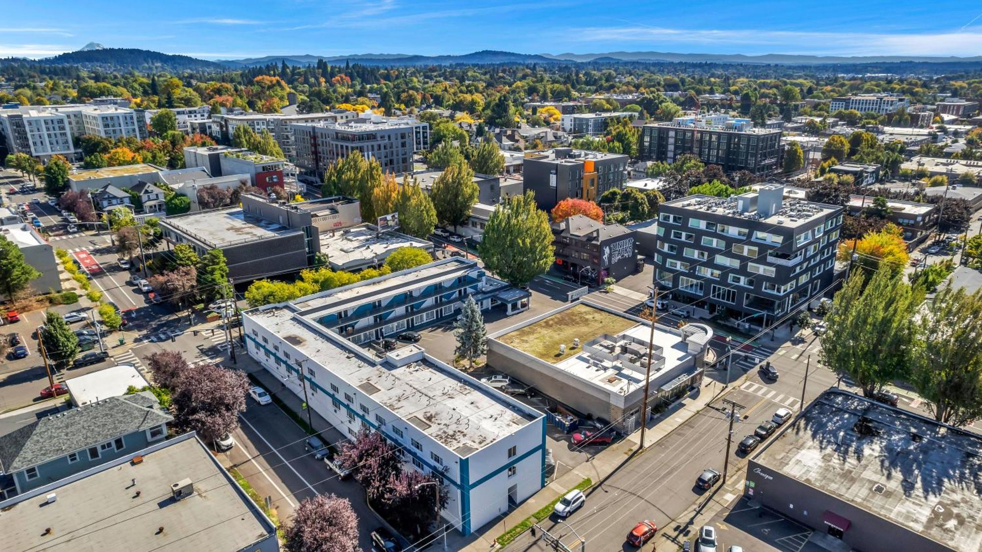 Eastside Lodge Portland Luaran gambar
